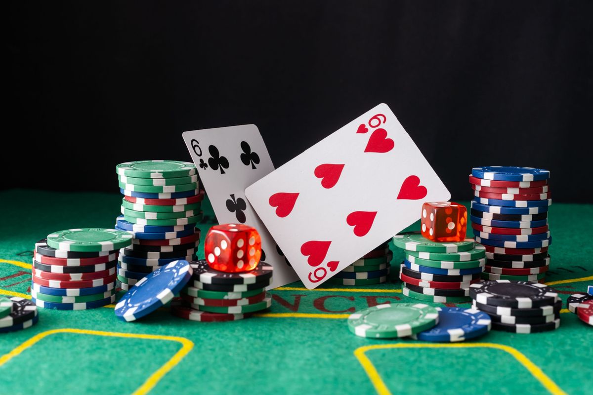 Apuesto Casino کیسینو میں پوکر گیمز